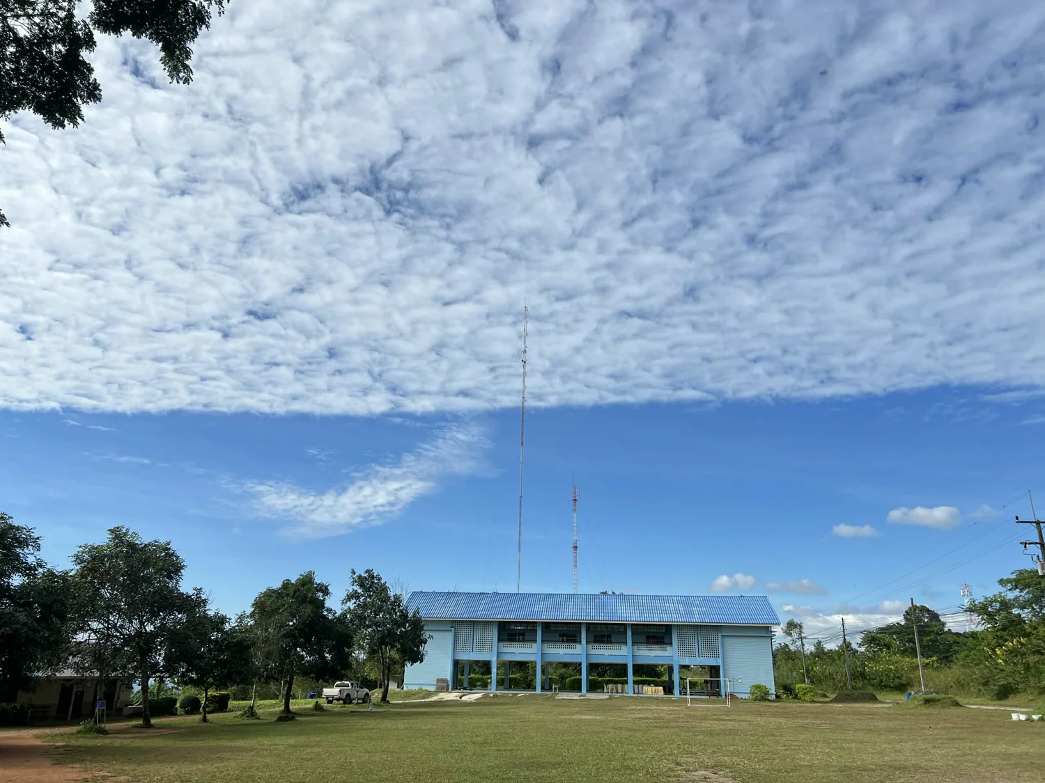 บรรยากาศโรงเรียนบ้านม่อนหินเหล็กไฟ